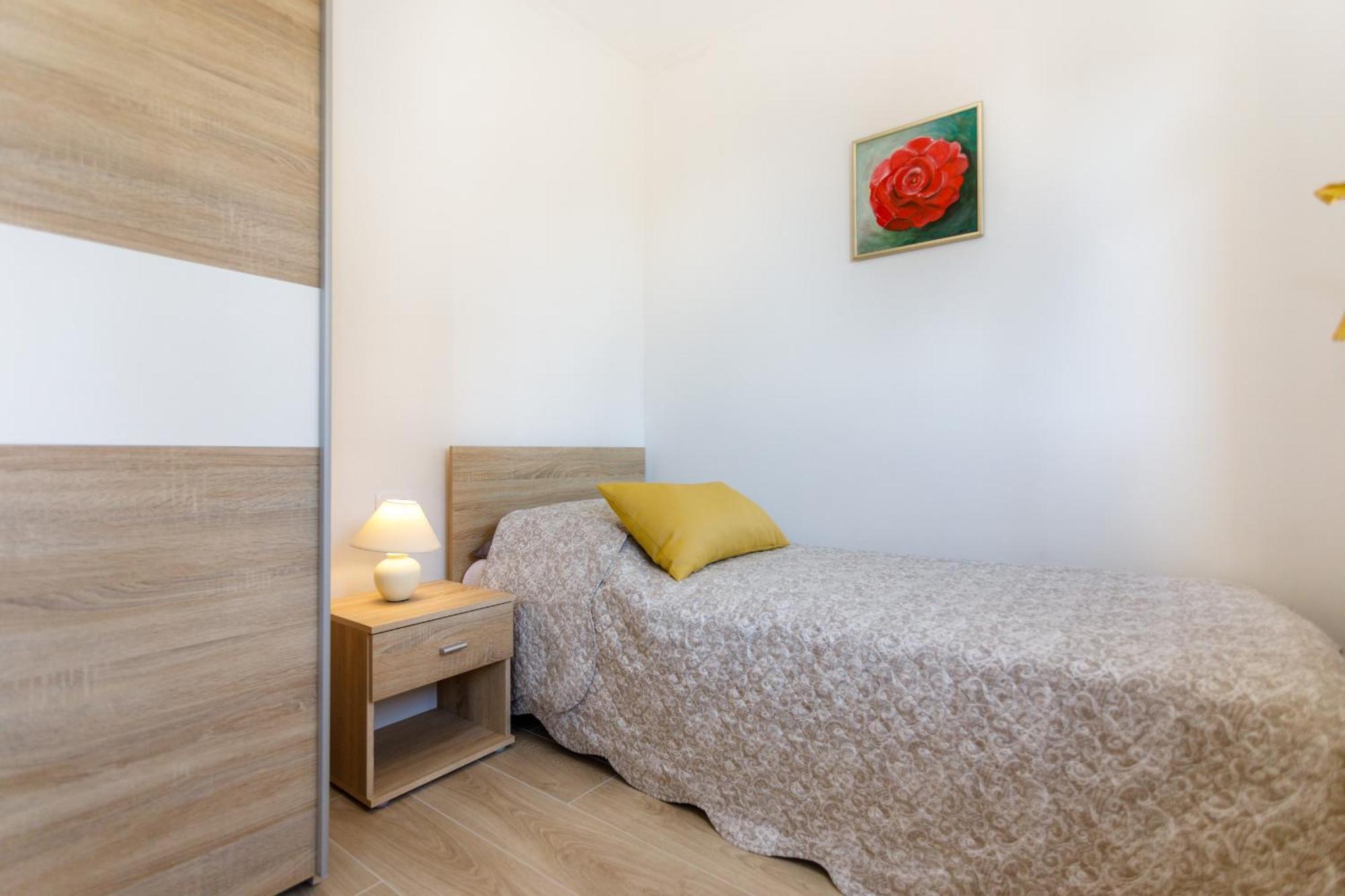 Vila Ivetta For 10 People Near With Sea View & Children Playground