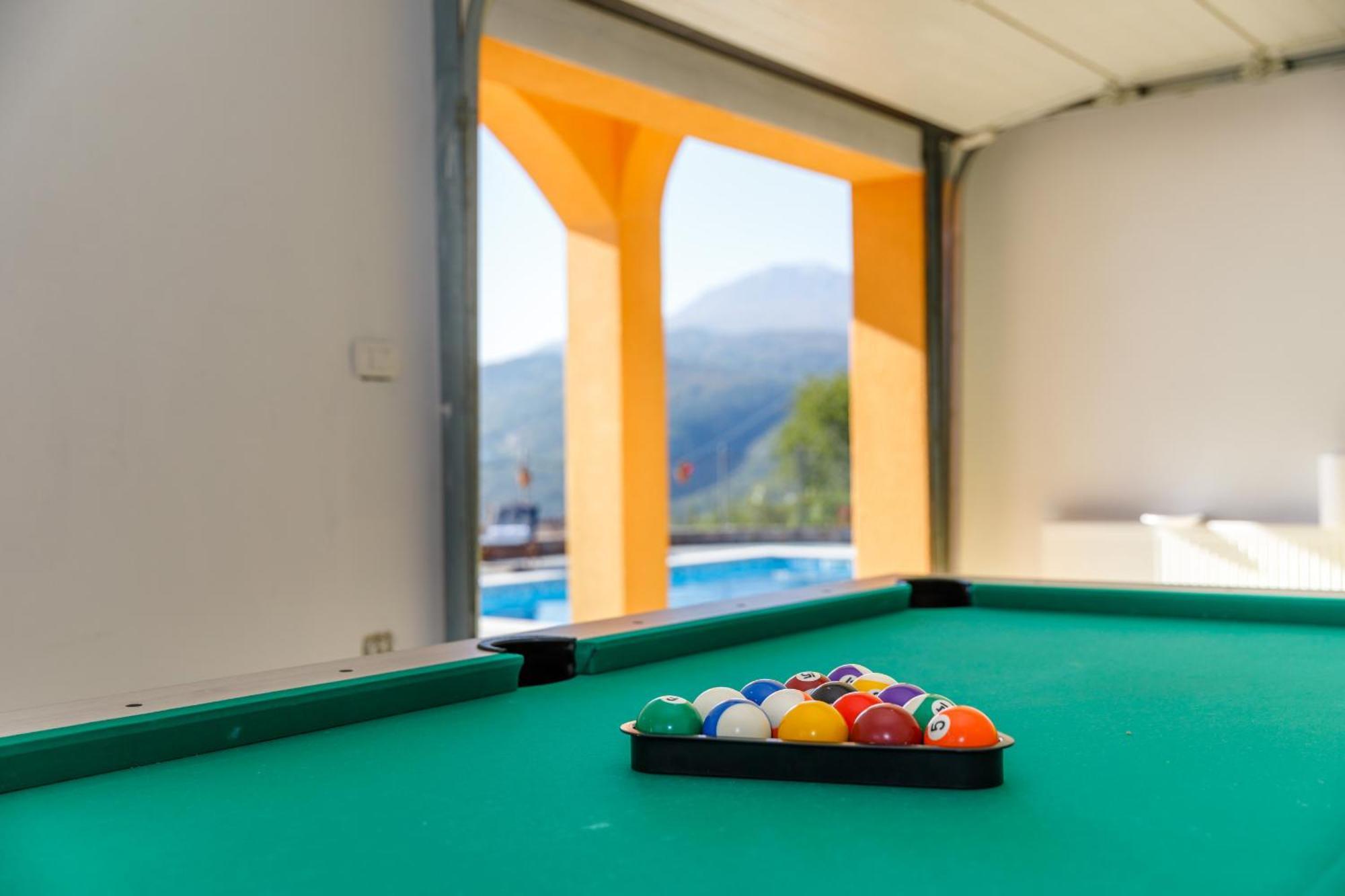 Ivetta For 10 People Near With Sea View & Children Playground Opatija